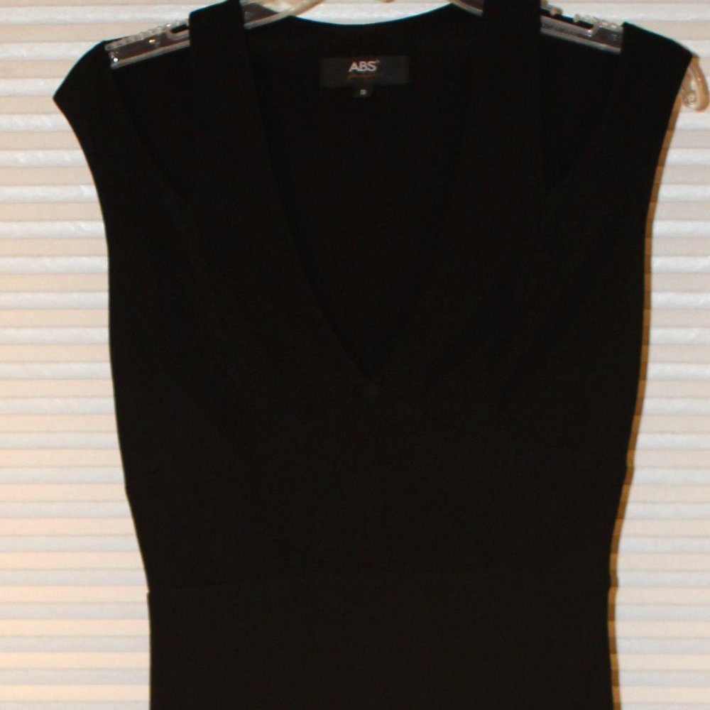 ABS LONG CUT OUT GOWN